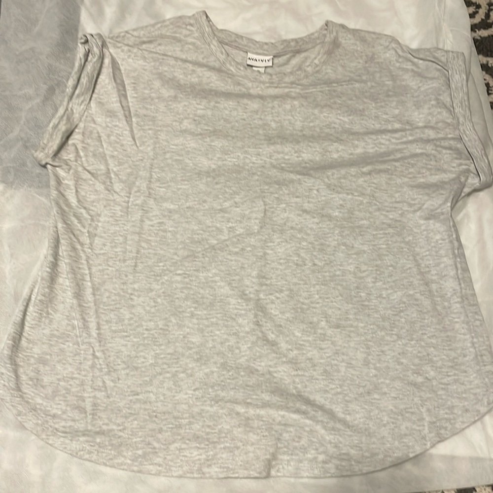 Ava & Viv top